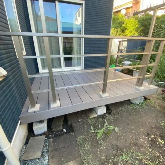 ウッドデッキの設置