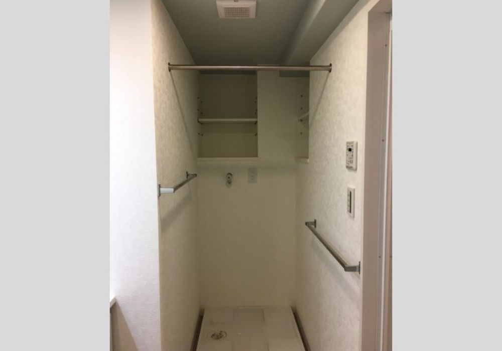 ランドリーパイプ取り付け