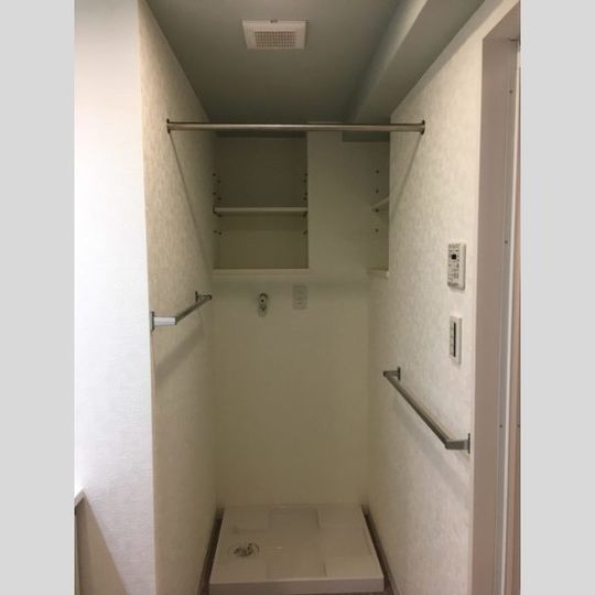 ランドリーパイプ取り付け